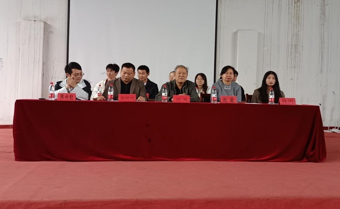 以青春之名,赴篮球之约——校团委举行第十八届“希望杯”篮球赛开幕式 以青春之名,赴篮球之约——校团委举行第十八届“希望杯”篮球赛开幕式