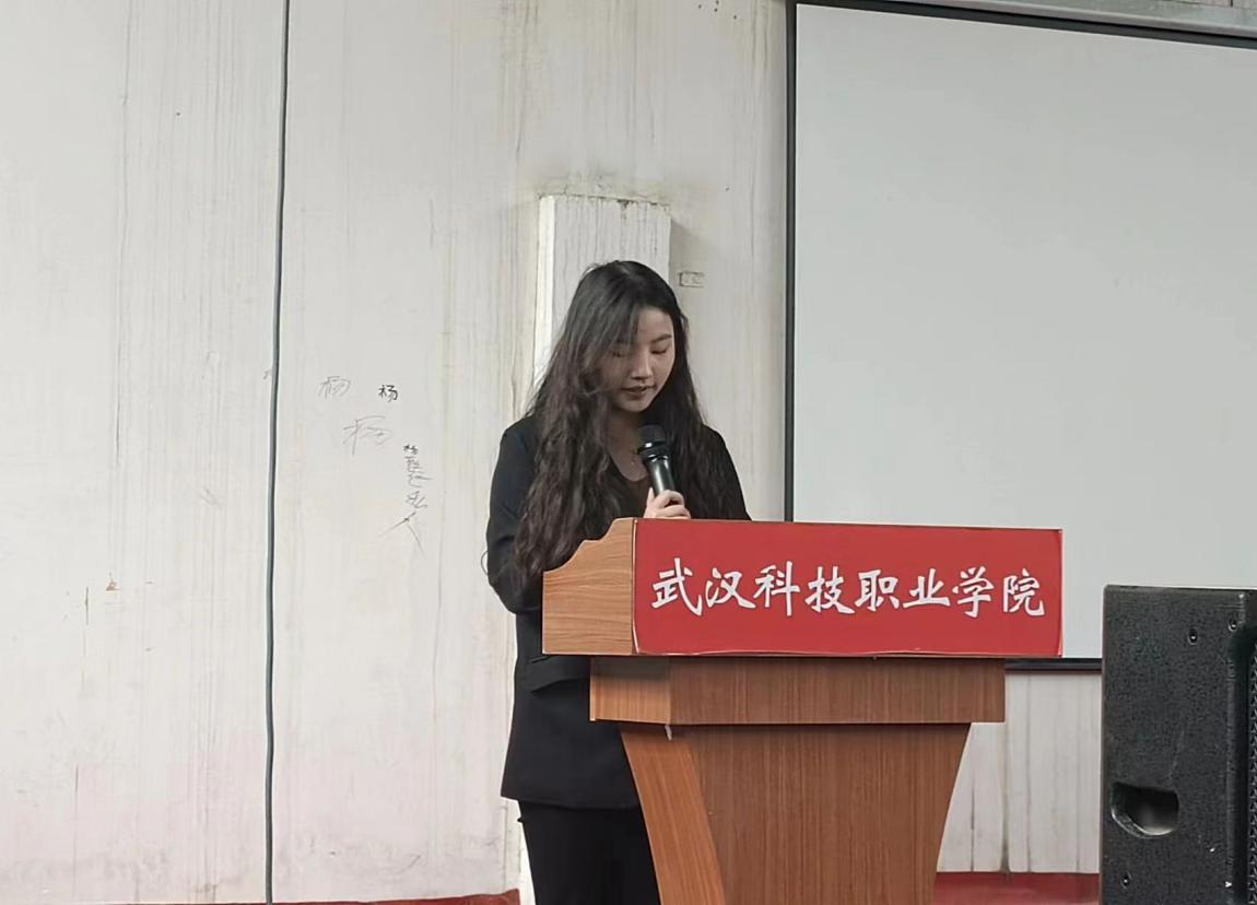 以青春之名,赴篮球之约——校团委举行第十八届“希望杯”篮球赛开幕式 以青春之名,赴篮球之约——校团委举行第十八届“希望杯”篮球赛开幕式