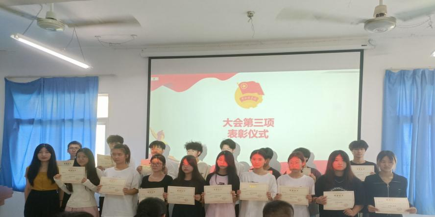 工作述职亮答卷,扬帆起航谋新篇 工作述职亮答卷,扬帆起航谋新篇