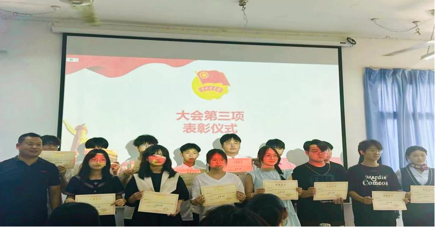 工作述职亮答卷,扬帆起航谋新篇 工作述职亮答卷,扬帆起航谋新篇
