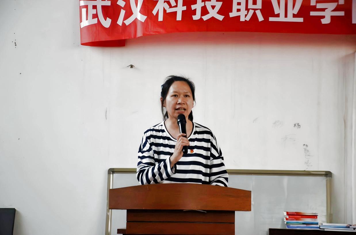 以青春之名,赴时代之约 ——必赢nn699net官网2024-2025学年“五四”表彰大会暨文艺汇演隆重举办 以青春之名,赴时代之约 ——必赢nn699net官网2024-2025学年“五四”表彰大会暨文艺汇演隆重举办