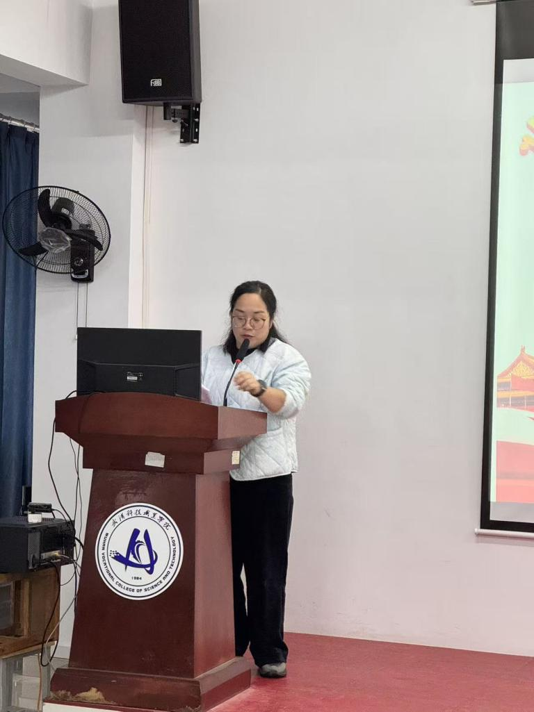 淬炼初心强作风 砥砺奋进启新程—— 必赢nn699net官网举行预备党员宣誓仪式暨作风建设专题学习 淬炼初心强作风 砥砺奋进启新程—— 必赢nn699net官网举行预备党员宣誓仪式暨作风建设专题学习