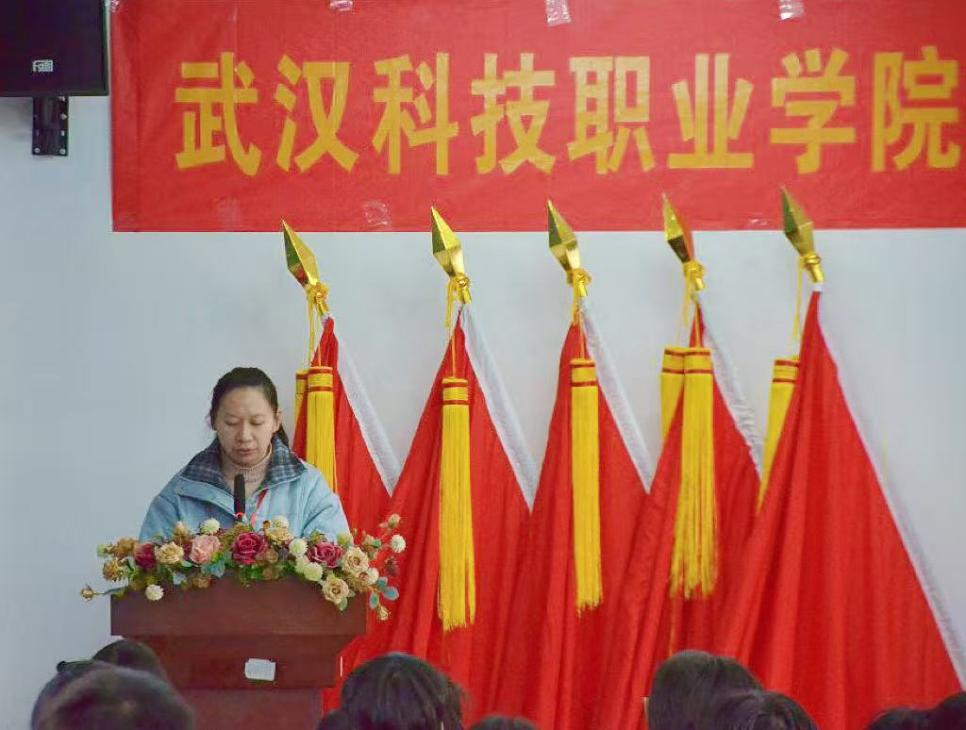 热烈祝贺中国共产主义青年团必赢nn699net官网第十次代表大会、第十四次学生代表大会顺利召开